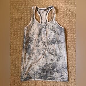 lululemon swirly tank, size 4